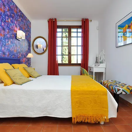 Gorgeous In Saint-laurent-du-verdo Semesterbostad *