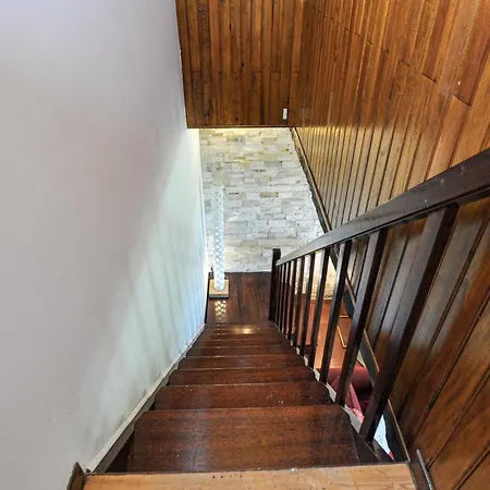 Gorgeous In Saint-laurent-du-verdo *