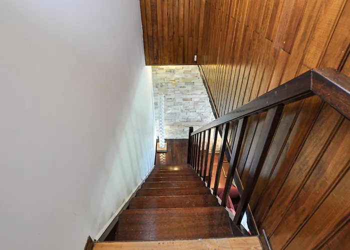 Gorgeous In Saint-laurent-du-verdo *